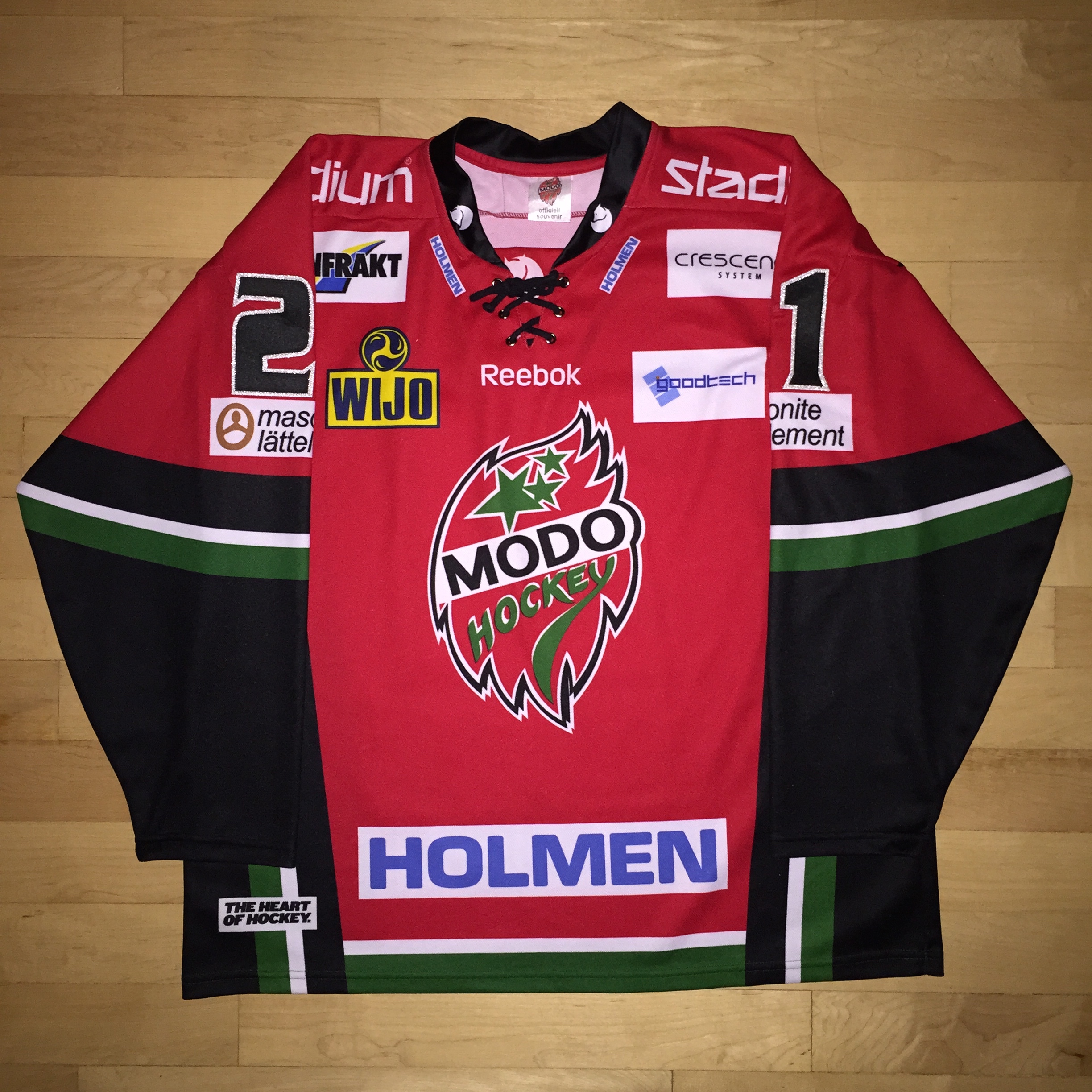 Autographed Peter Forsberg Modo, Sweden ice hockey jersey, sweater