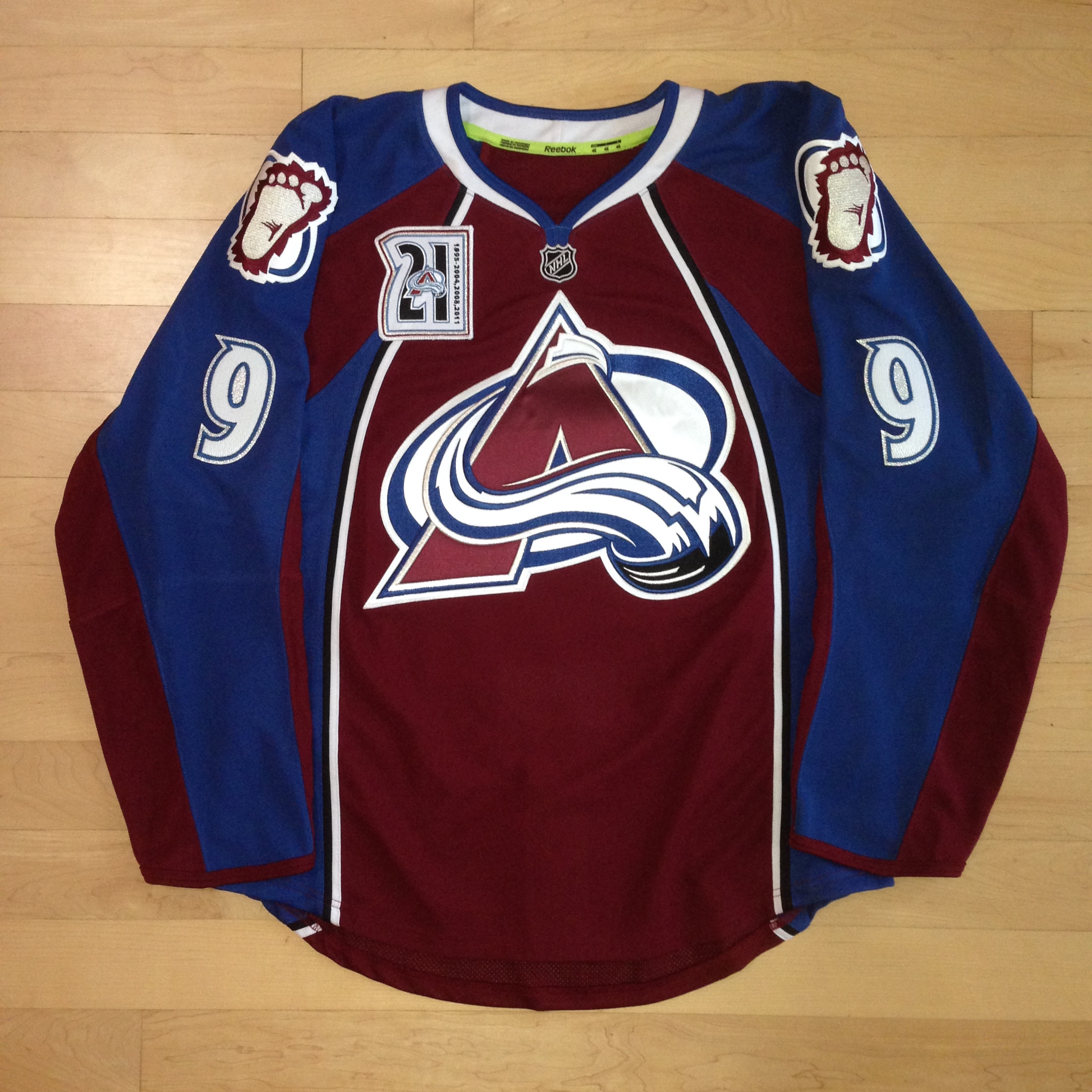 PETER FORSBERG Signed Colorado Avalanche White Reebok Jersey - NHL